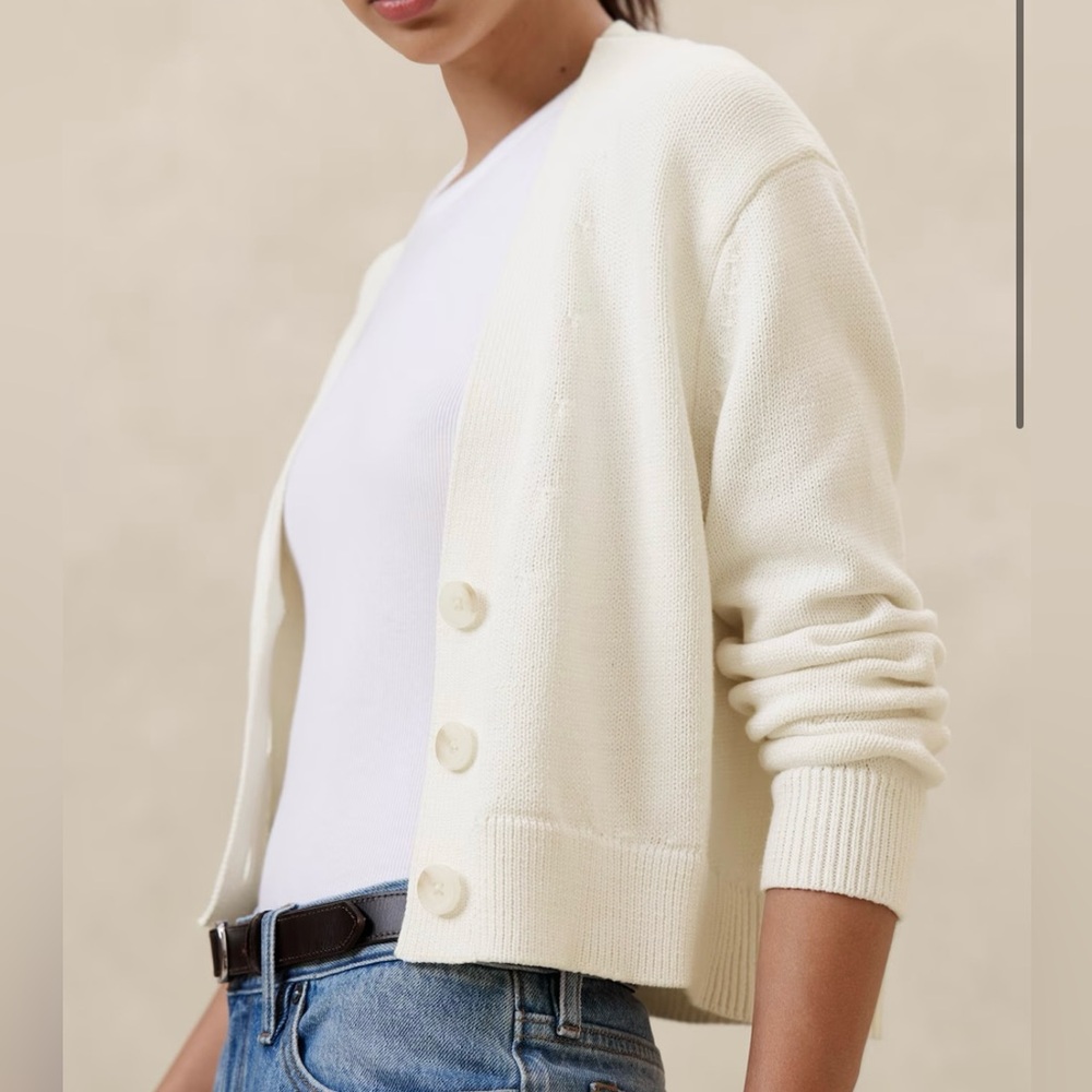 Banana Republic Chunky Cropped Cardigan - Snow Day